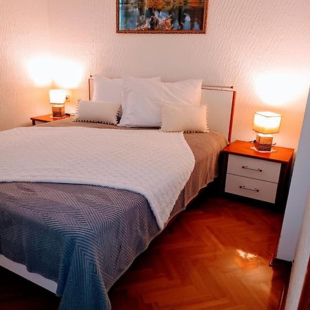 Ferienwohnung Nena In 茨里克韦尼察 外观 照片